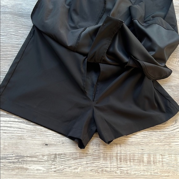 Nike Black Skorts Tailored Fit DRI Fit Golf Skort Sizes 6 - Picture 8 of 8